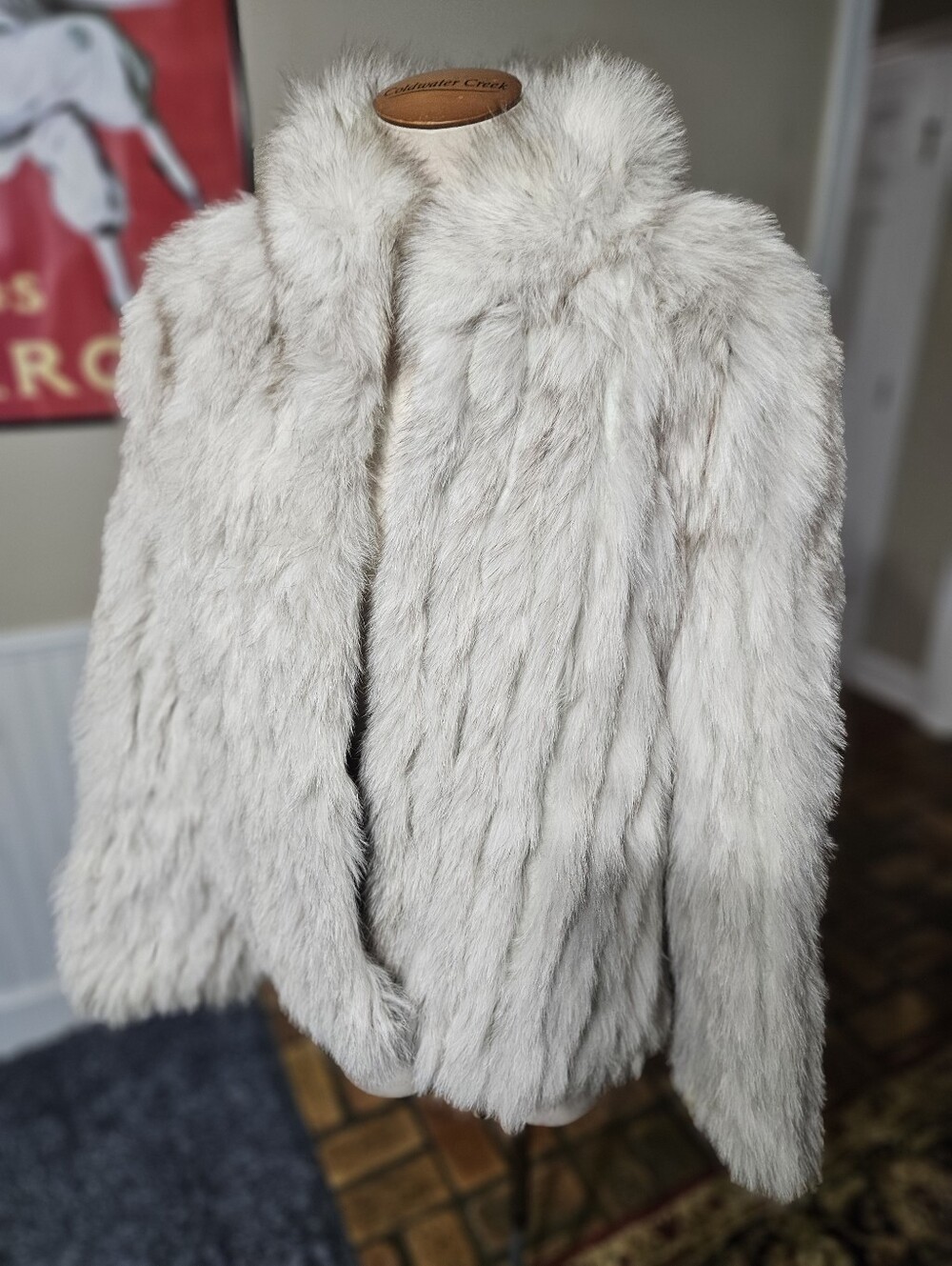 SAGA Fox 100% Authentic Fur Coat Large - Picture 2 of 11